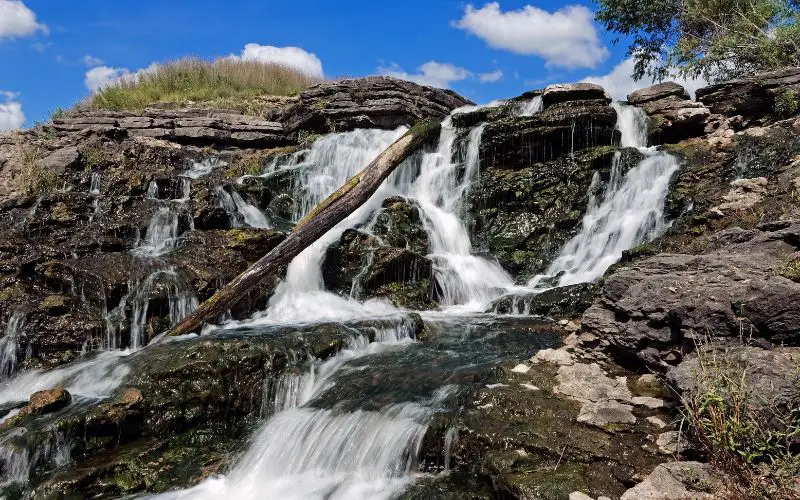 Geary State Lake Waterfall