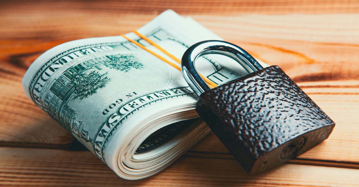 how to save money effectively