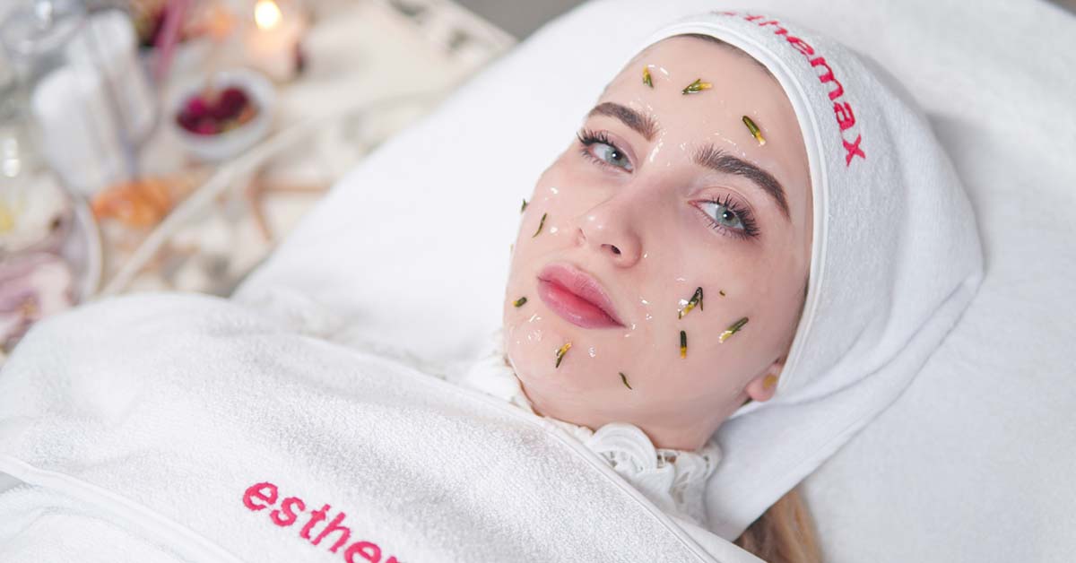 Skincare routine for glowing skin