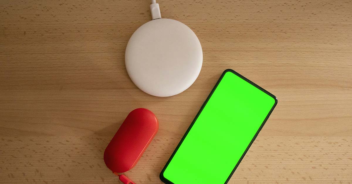 affordable smartphone accessory with wireless charging
