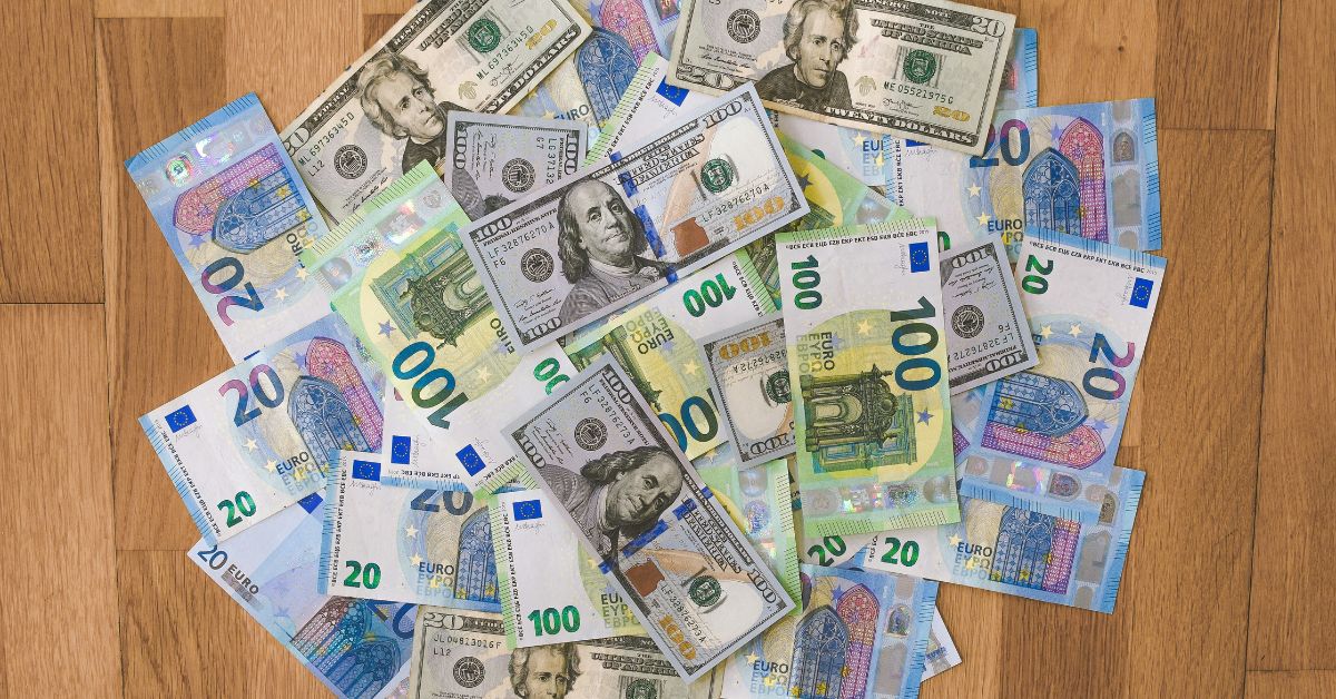what is the cash stuffing method of budgeting?